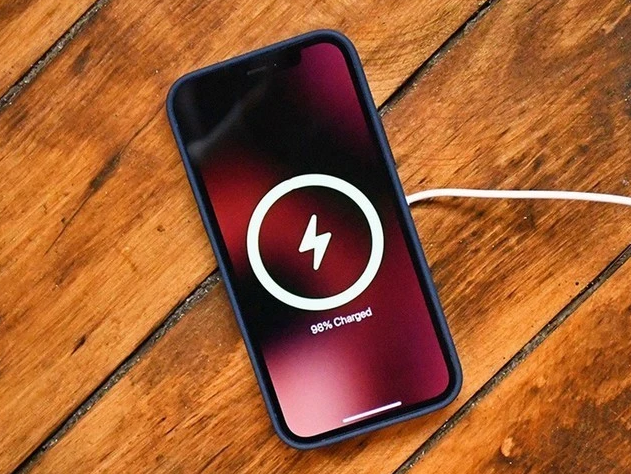 金台苹果手机维修分享iPhone 12可以随便充电吗 